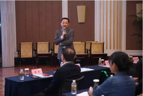 上海伯豪生物總經(jīng)理肖華勝主持研討會(huì)